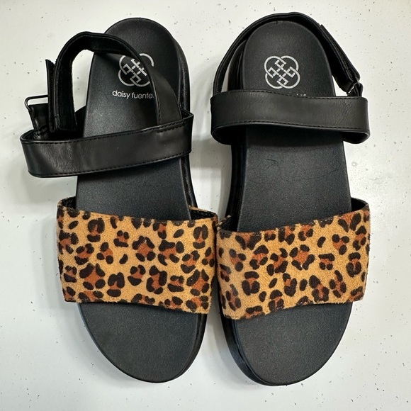 Daisy Fuentes Women’s Platform Chunky Sandals 8.5 Leopard Black Adjustable Shoes - Picture 3 of 9